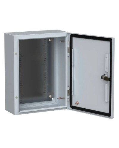 ЩМП-40.30.15 TITAN 5 УХЛ1 IP66 400x300x150 (TI5-10-N-040-030-015-66). Шкаф металлический с монтажной платой. IEK в Уфе