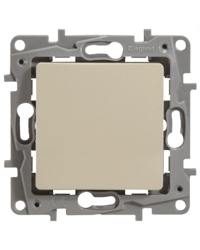 Выключатель 10AX-250В ETIKA, слоновая кость (672301). Выключатель. LegranD в Уфе